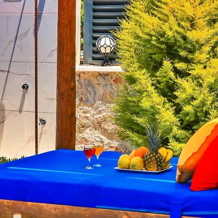 Saribelen Village2 Bedroom 1310 קלקן